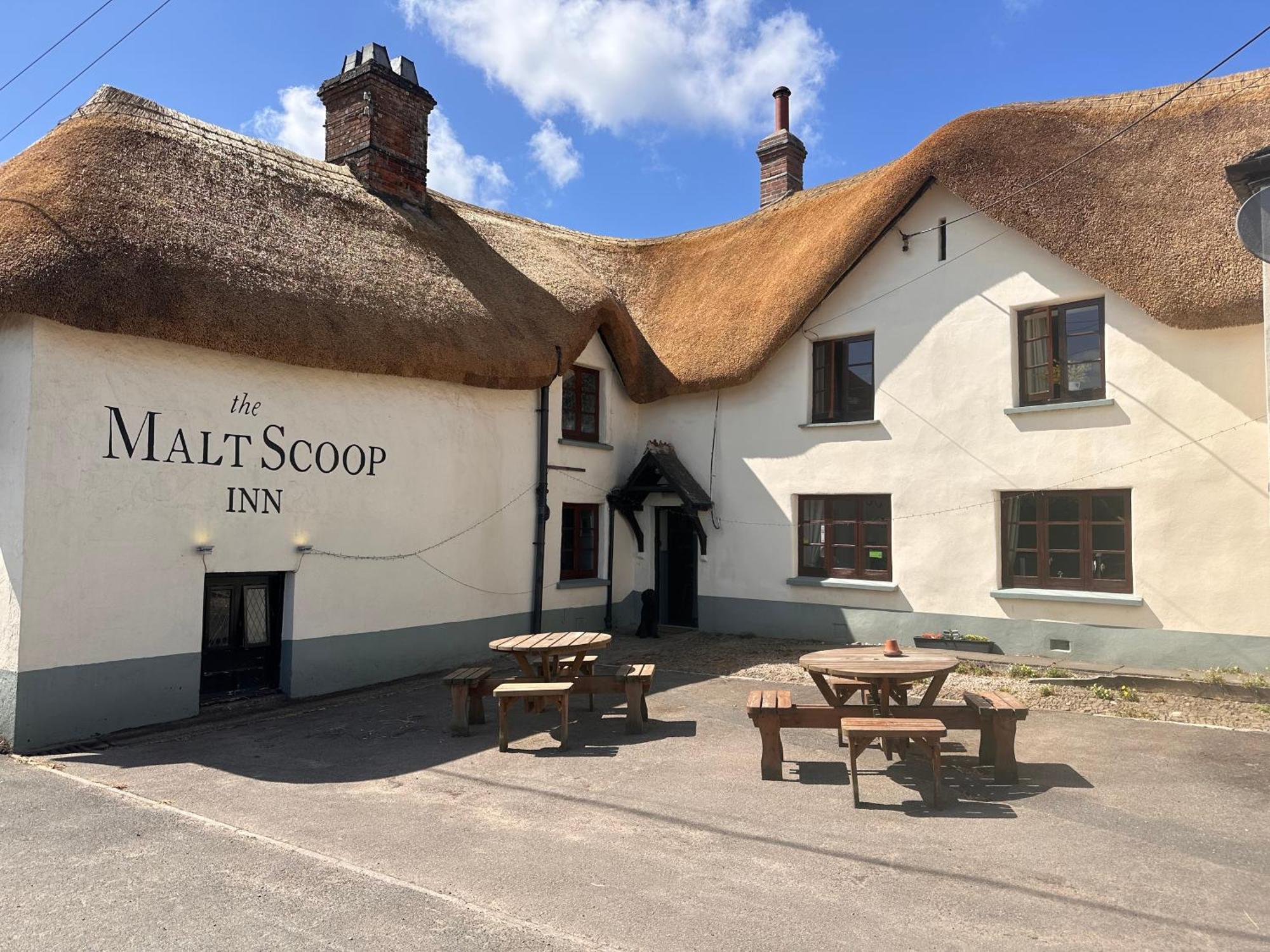 The Malt Scoop Inn Merton  Exterior foto